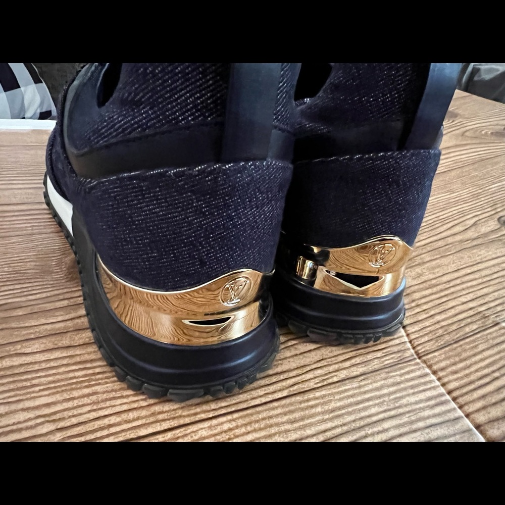 Louis Vuitton denim brand new authentic - Picture 5 of 5